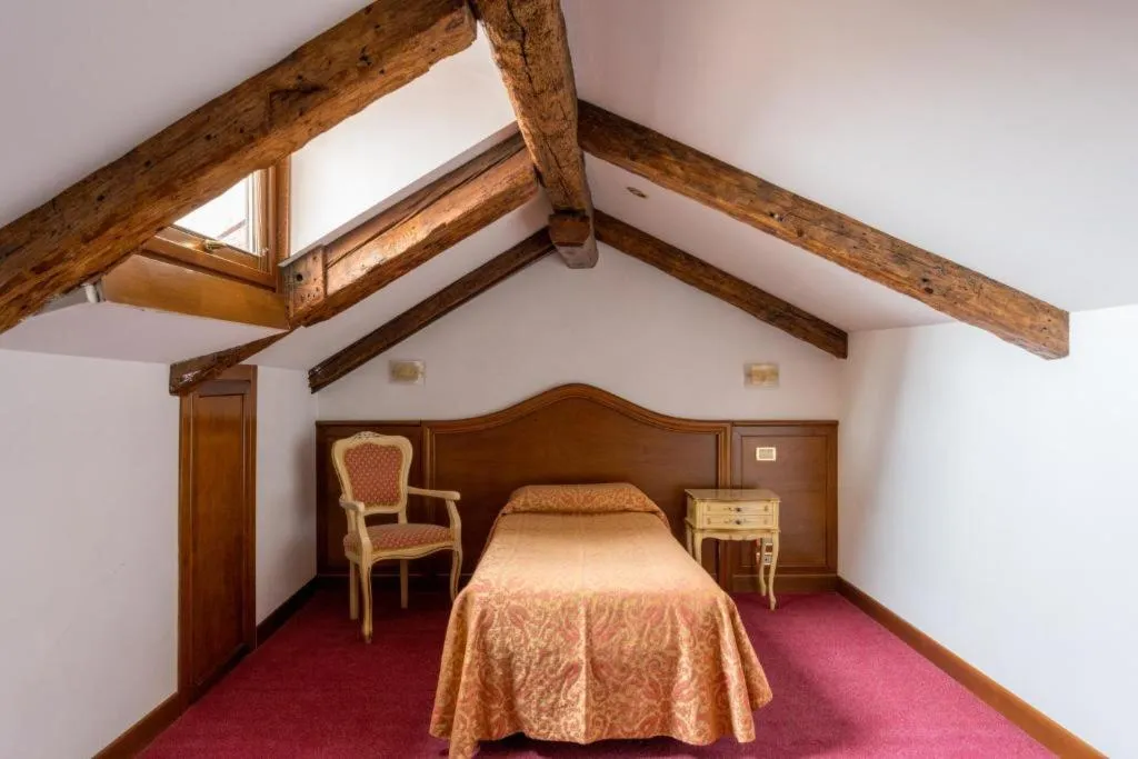 TRIPLE CLASSIC Room, Locanda Al Leon, Venice