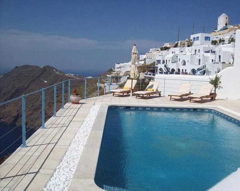 Pool, Absolute Bliss Imerovigli Suites, Santorini