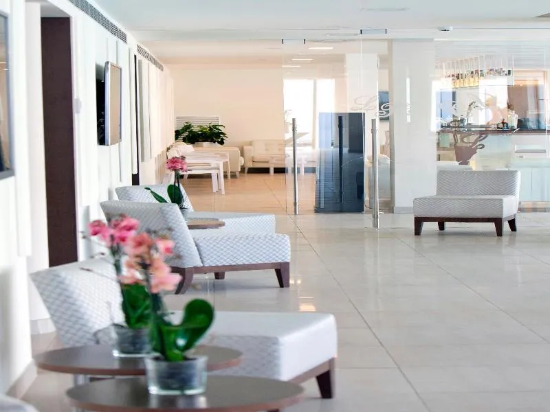 Lobby, La Pérgola, Majorca