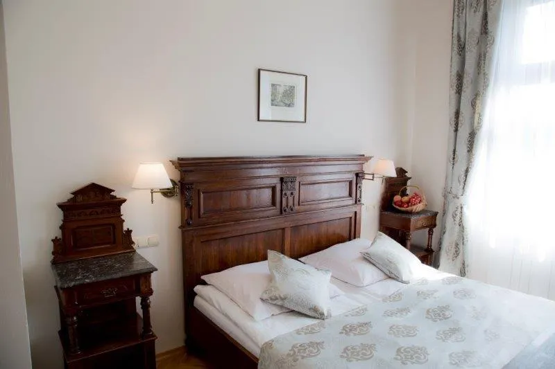 Double or Twin STANDARD Room, Aparthotel Basztowa, Krakow