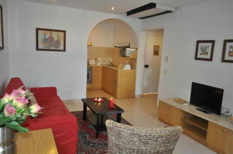 Room, Club Salina Warhf, Malta