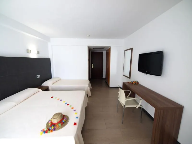 DOUBLE STANDARD Room, Astoria Park, Costa Brava