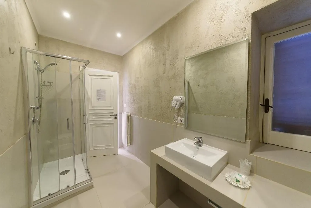 FAMILY ROOM CAPACITY 5 Room, Villa Fortuna Holiday Resort, Naples