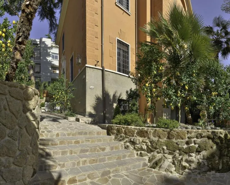 General view, Contessa Arrivabene Antica Dimora, Rome