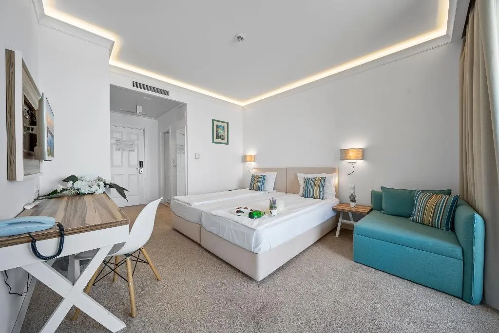 DOUBLE SEA VIEW WITH BALCONY Room, HVD Nympha Adults Only, Varna
