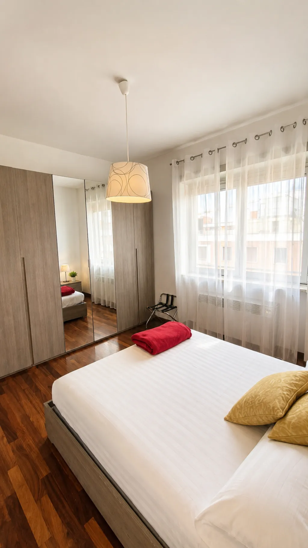 APARTMENT BASIC Room, Style Homes, Milan