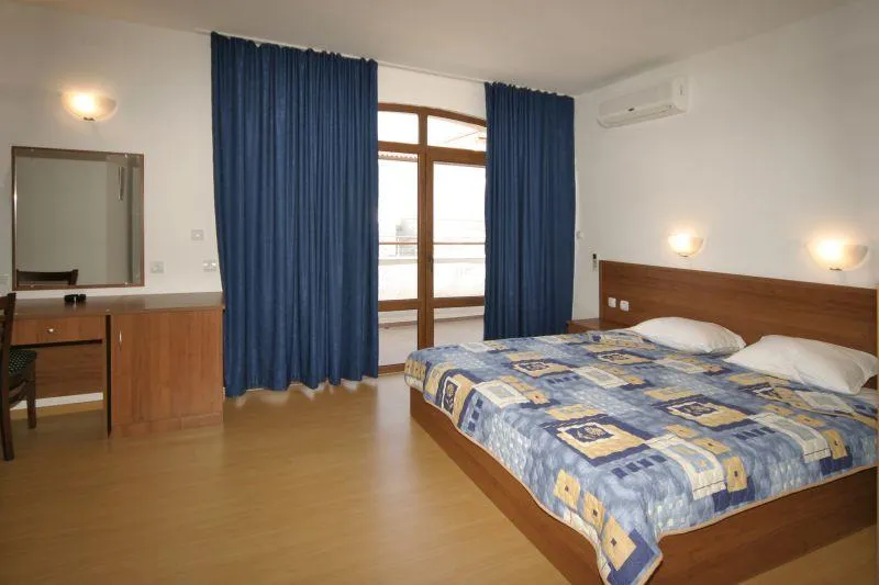DOUBLE STANDARD Room, Sunrise Complex, Bourgas