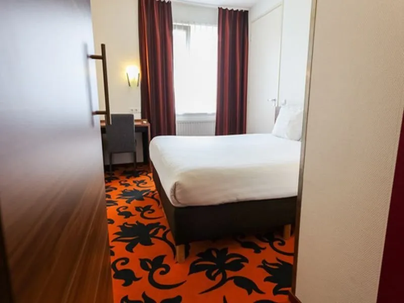 Room, The Muse Amsterdam, Amsterdam