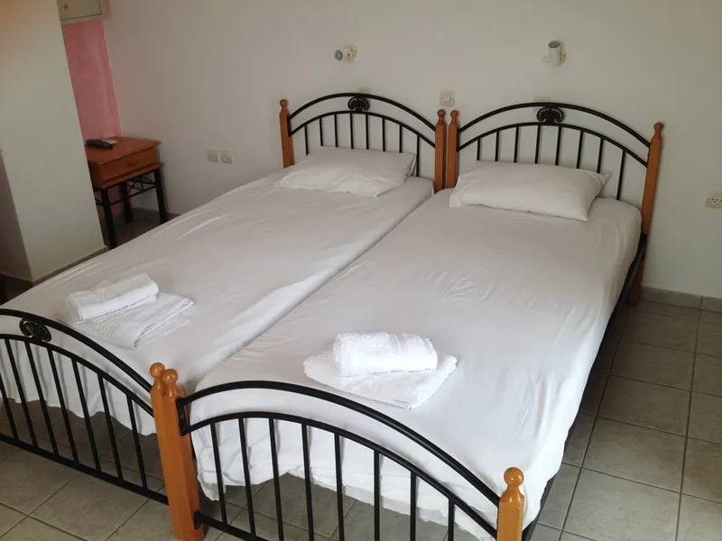 APARTMENT CAPACITY 4 Room, Azalea, Santorini