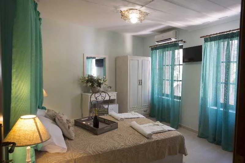 Room, Elia Portou Rooms, Crete