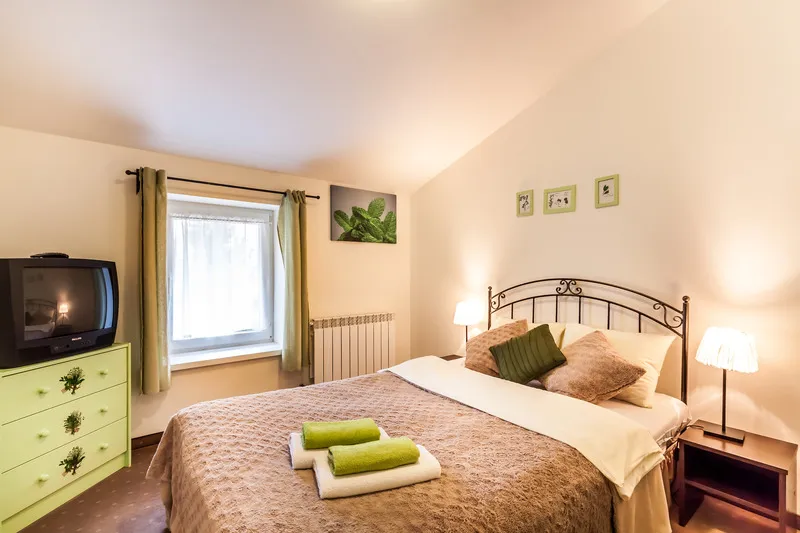 SINGLE STANDARD Room, The Secret Garden Hostel, Krakow