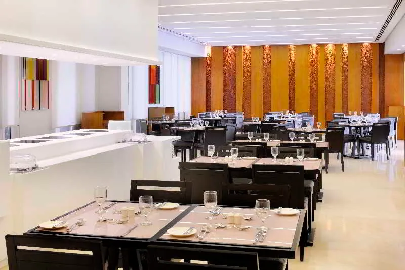 Restaurant, Hues Boutique, Dubai
