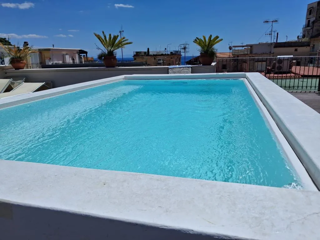 Pool, Hotel Santa Lucia, Naples