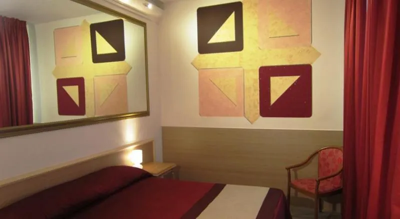 DOUBLE SINGLE USE STANDARD Room, iH Hotels Milano St. John, Milan