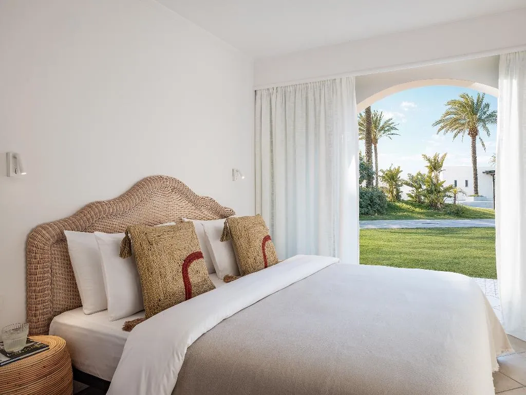 BUNGALOW CAPACITY 5 Room, Grecotel Casa Paradiso, Kos