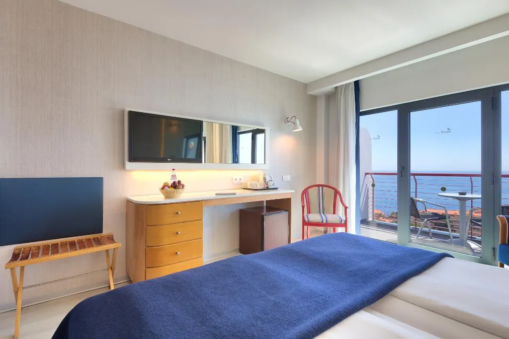 TWIN SUPERIOR SEA VIEW Room, The Views Monumental, Madeira