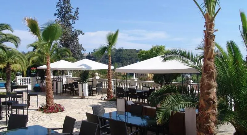 Terrace, Bonsol Lloret, Costa Brava