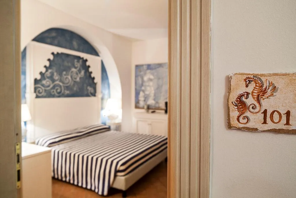 JUNIOR SUITE CAPACITY 4 Room, Hotel Garden Vulcano, Palermo