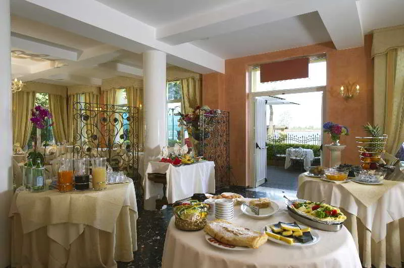 Restaurant, Viktoria Palace, Venice