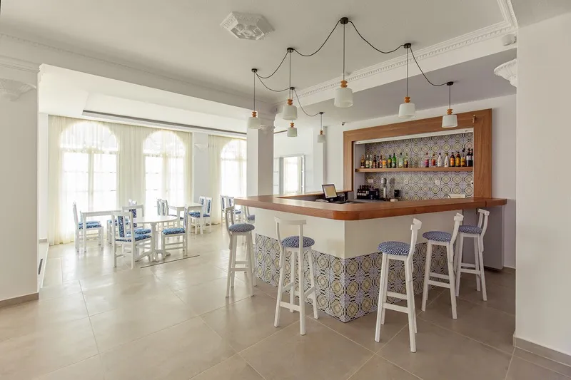 Bar, Rivari Santorini, Santorini