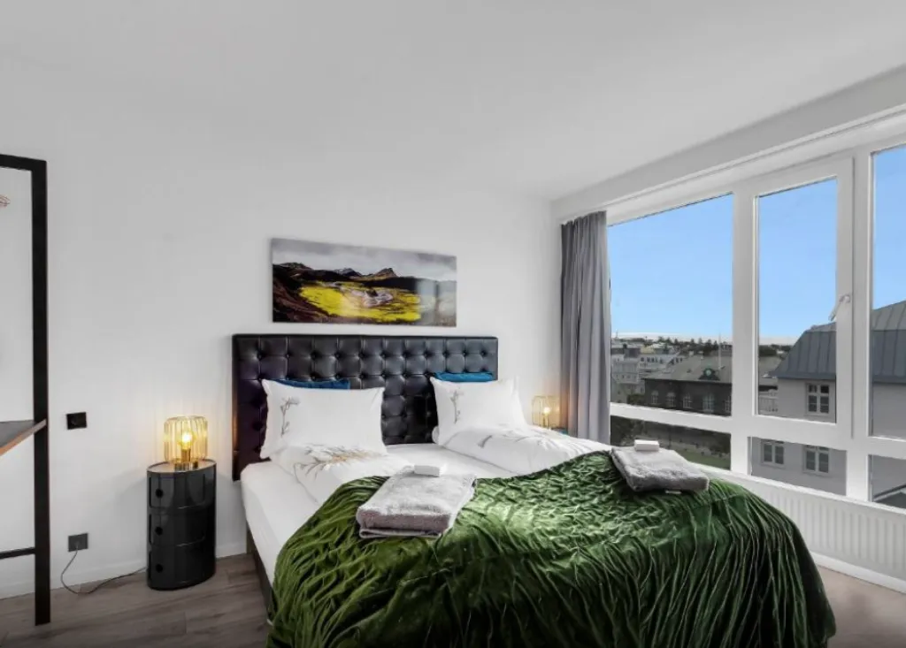 Room, City Center Hotel, Reykjavik