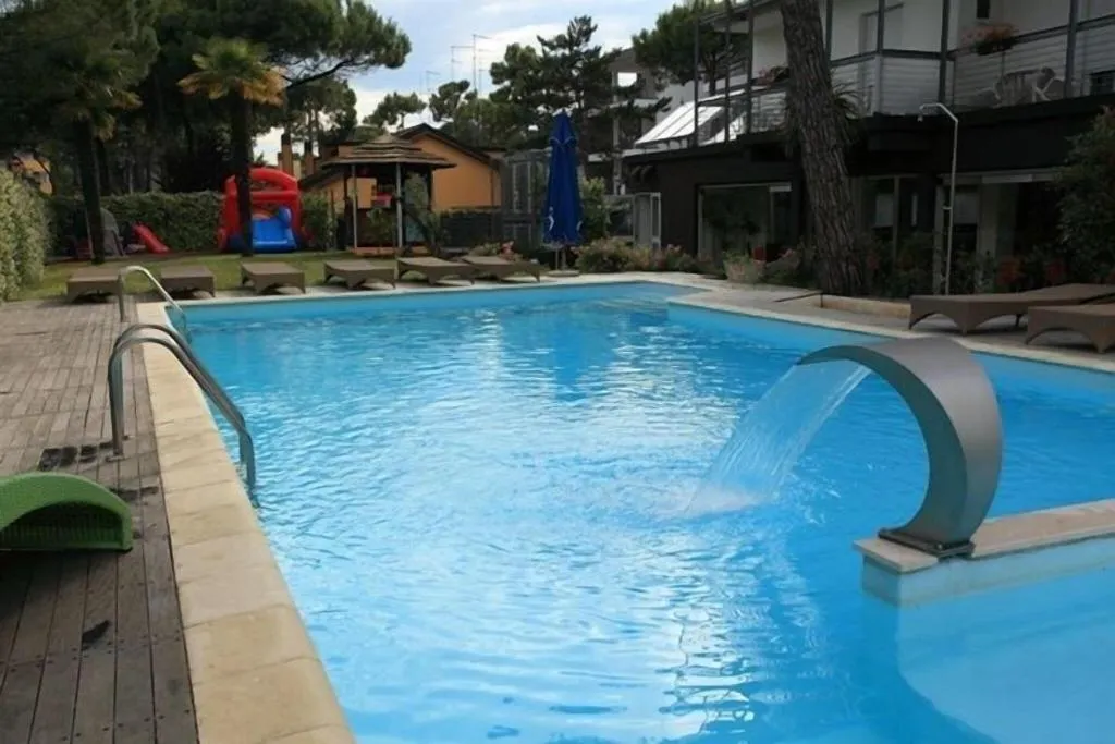Pool, Hotel Martini, Venice