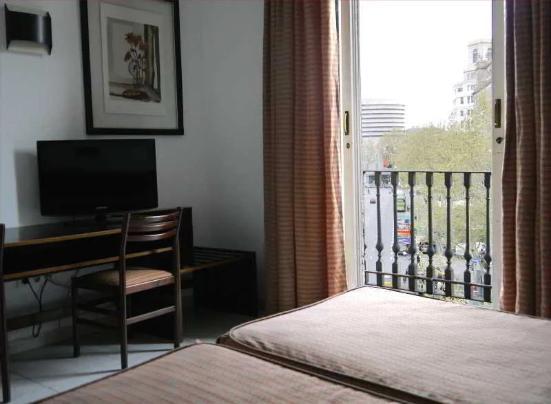 DOUBLE STANDARD Room, Monegal, Barcelona