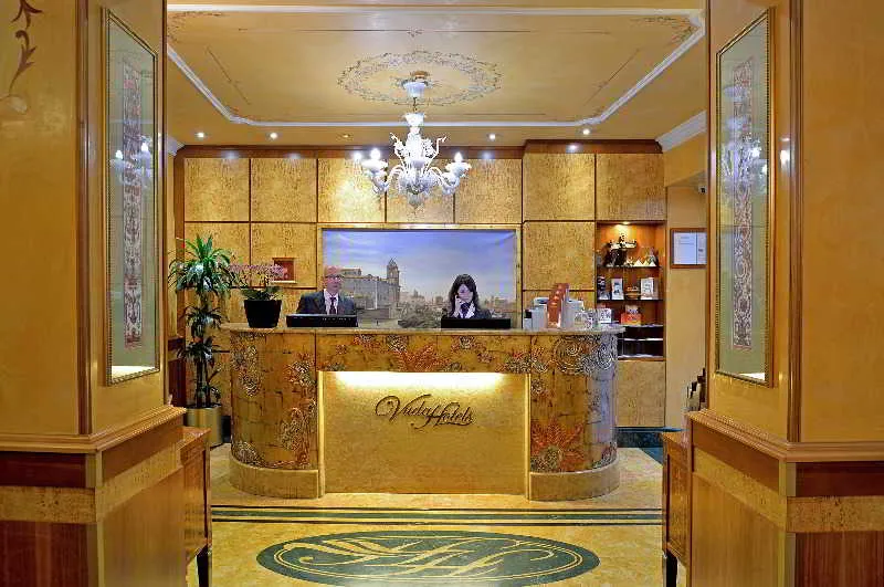 Lobby, Hotel Homs, Rome