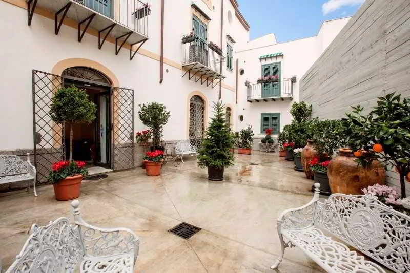Terrace, Palazzo Brunaccini, Palermo