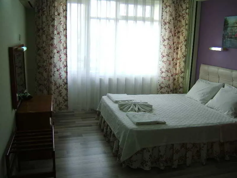 Room, Yildirim Hotel, Izmir