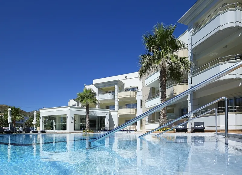 Pool, Molos Bay, Crete