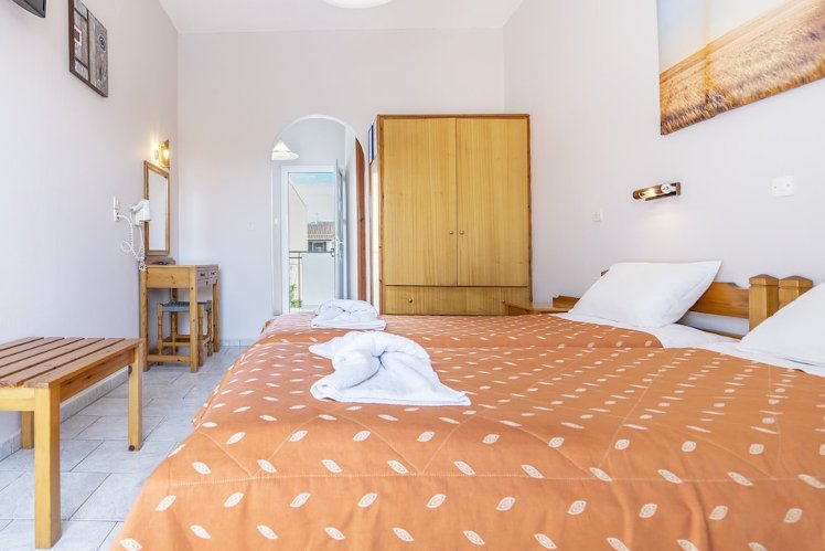 Dionisos Apartments, Corfu
