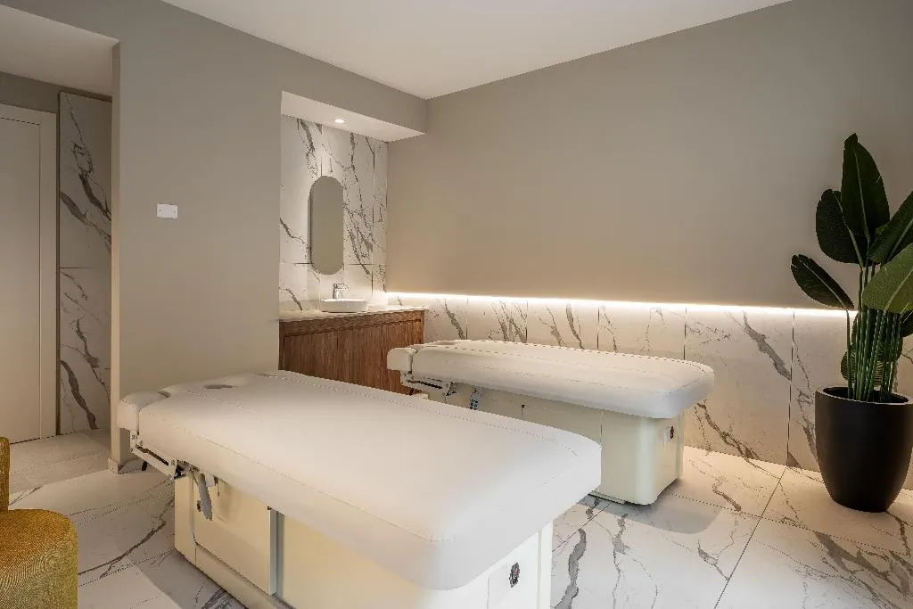 Sports and Entertainment, Radisson Blu Hotel Florence, Florence