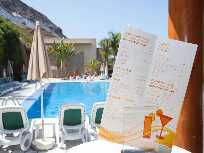Bar, Hotel LIVVO Costa Taurito, Gran Canaria