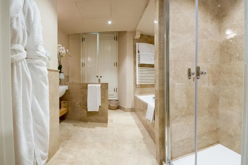 Double or Twin SUPERIOR Room, Grand Hotel Cavour, Florence