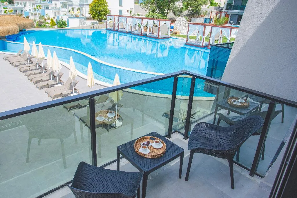 SUITE POOL VIEW Room, Orka Cove Penthouse & Suite, Dalaman