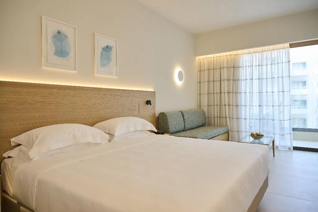 Double or Twin DELUXE WITH VIEWS Room, Sunrise Emerald, Cyprus
