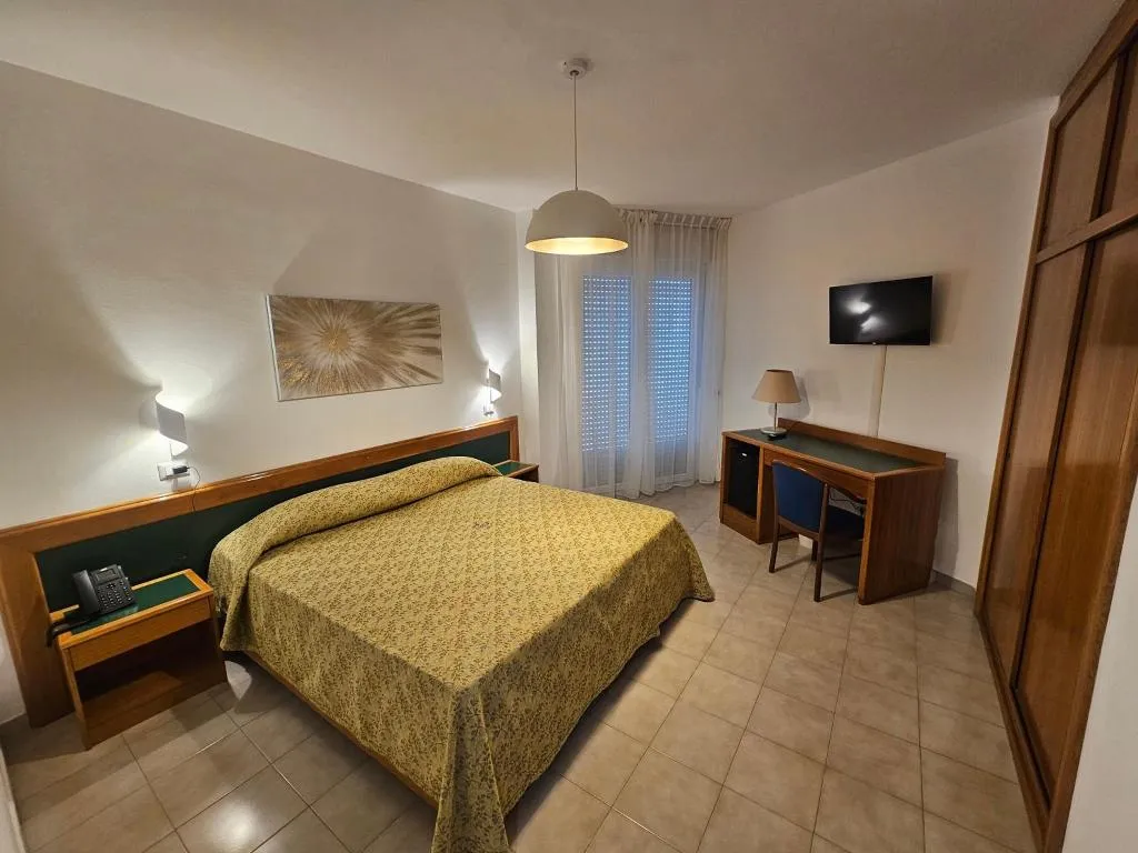 General view, Hotel Neptunus, Rome