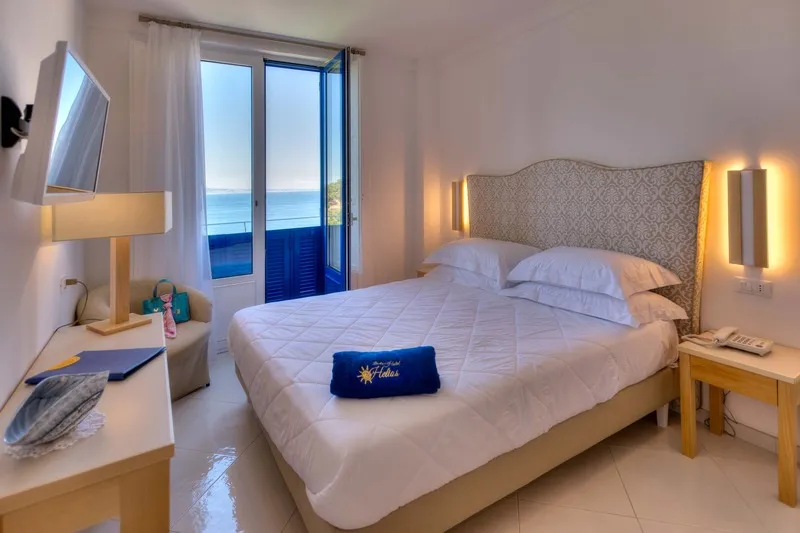 Room, Boutique Hotel Helios, Naples