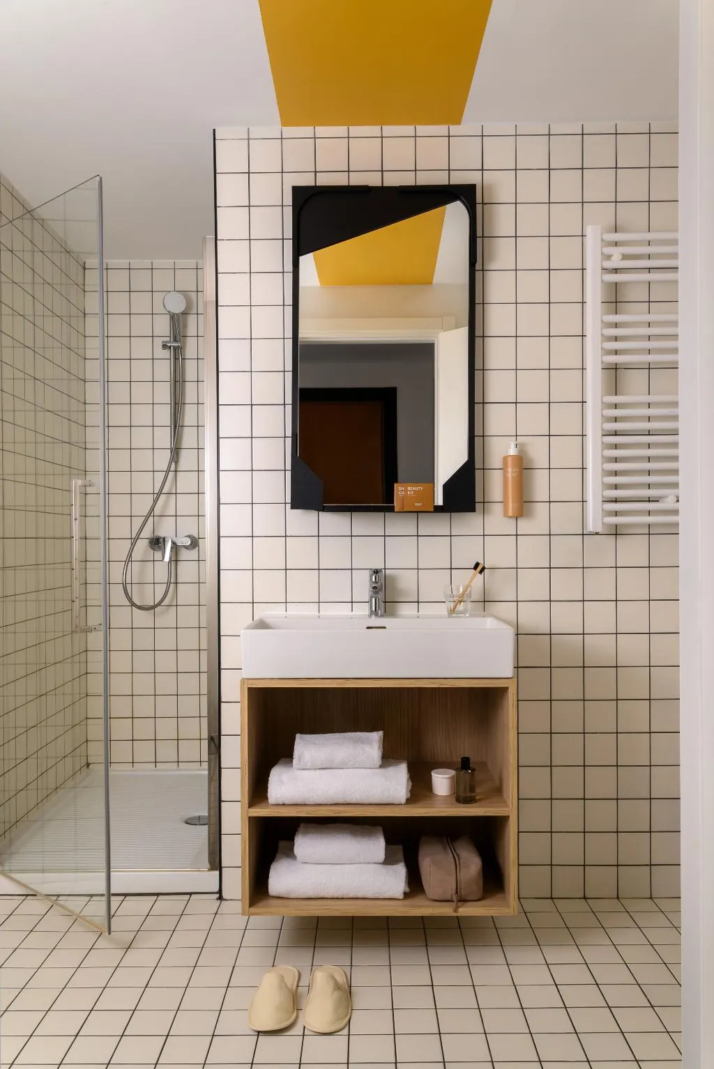 APARTMENT CAPACITY 5 TWO BEDROOMS Room, Aparthotel Colombo, Rome