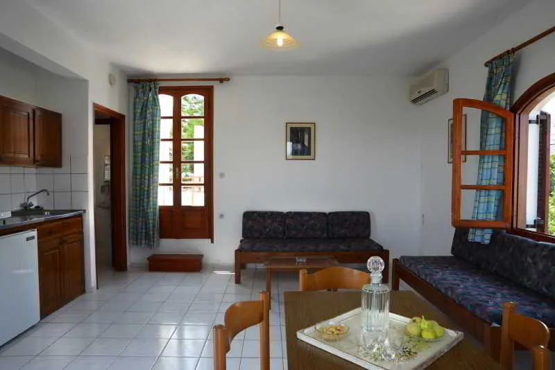 Room, Ekati, Crete