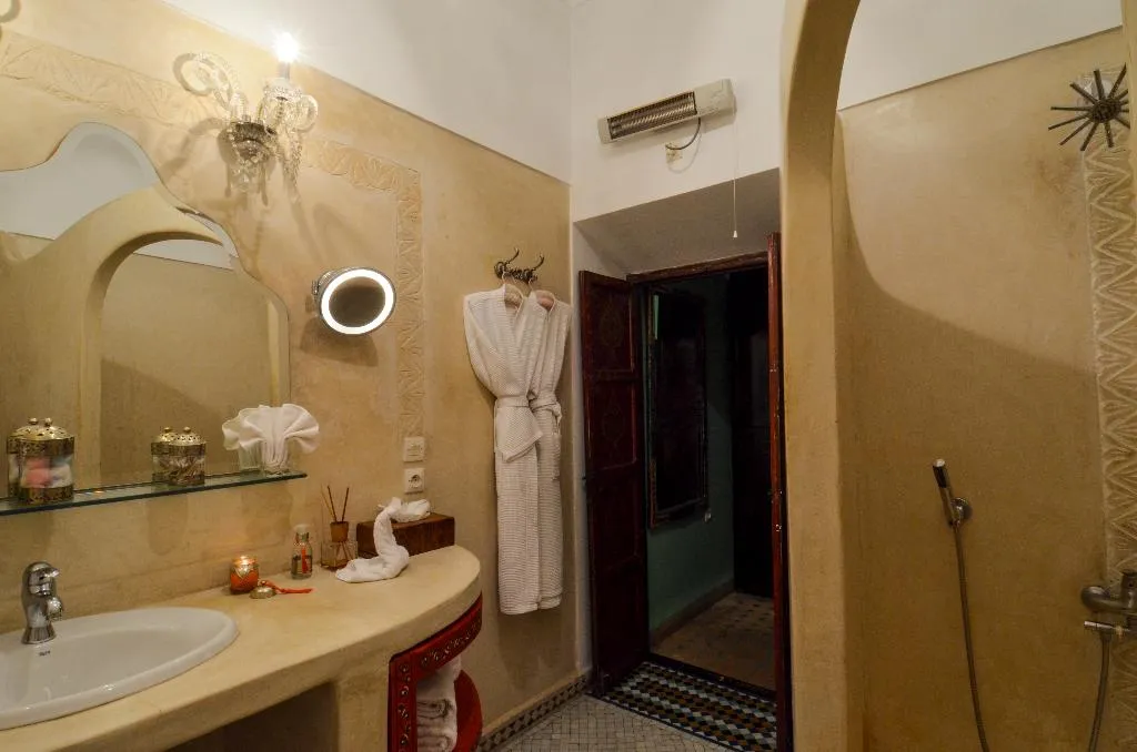 JUNIOR SUITE DELUXE Room, Riad Ben Tachfine, Marrakech