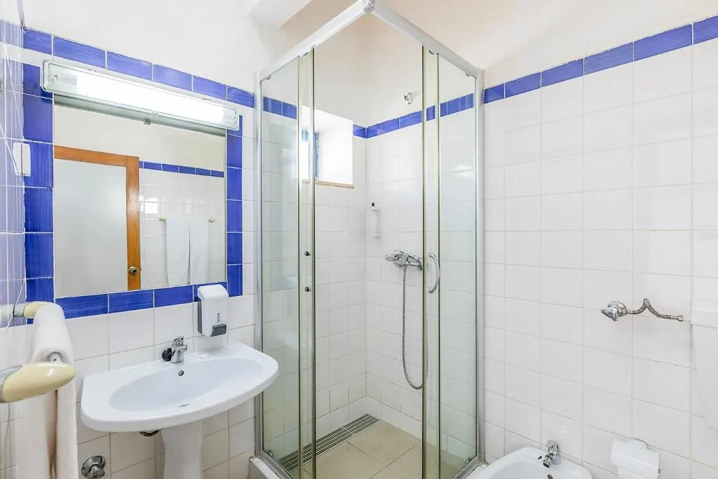 TWIN STANDARD Room, Hi Lagos - Pousada de Juventude, Algarve