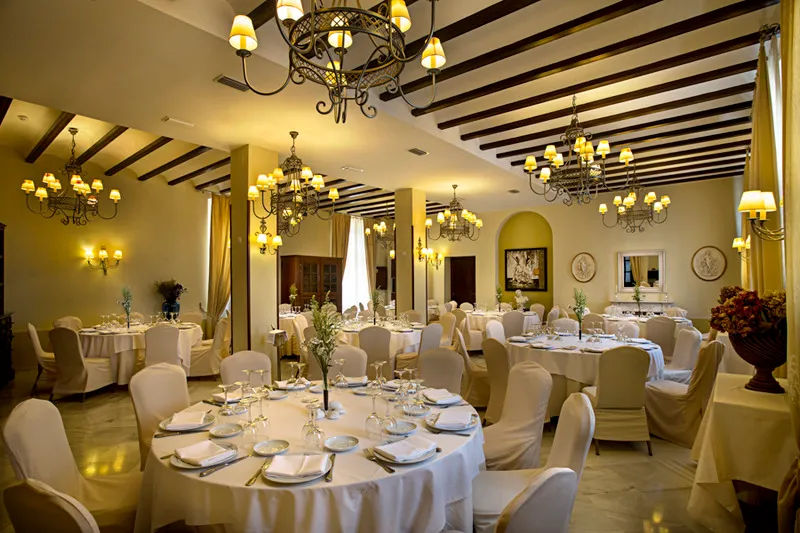 Restaurant, Alcazar de la Reina, Seville