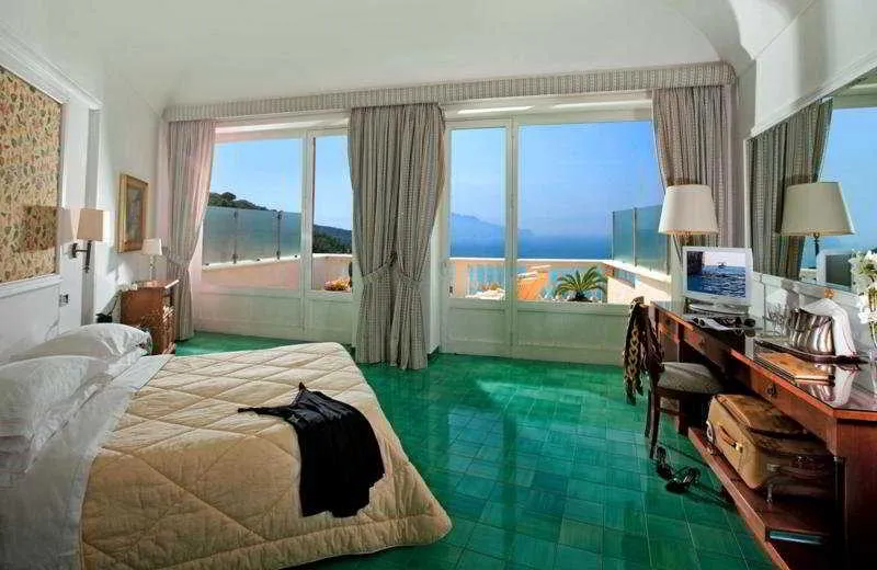 Room, Bellavista Francischiello Hotel and Spa, Naples