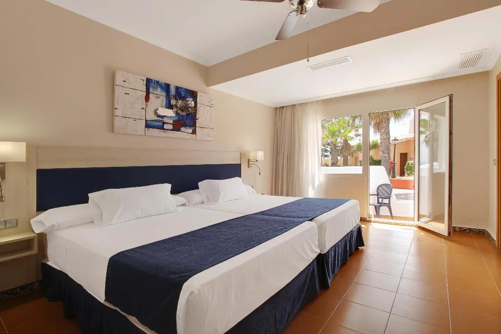 Double or Twin SUPERIOR Room, Marbella Playa, Costa Del Sol