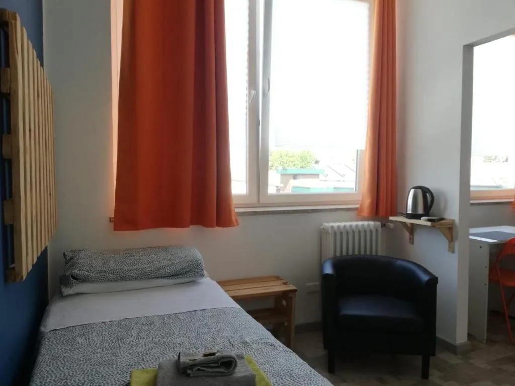 TWIN STANDARD Room, Woodhouse Hotel, Milan