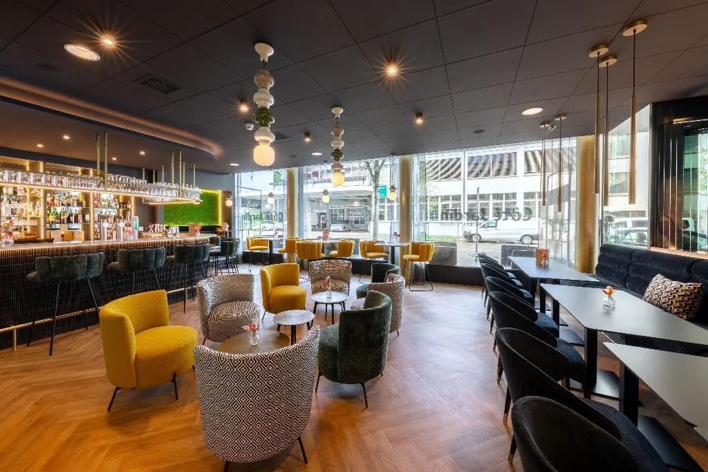 Bar, Essential by Dorint Basel City, Zurich