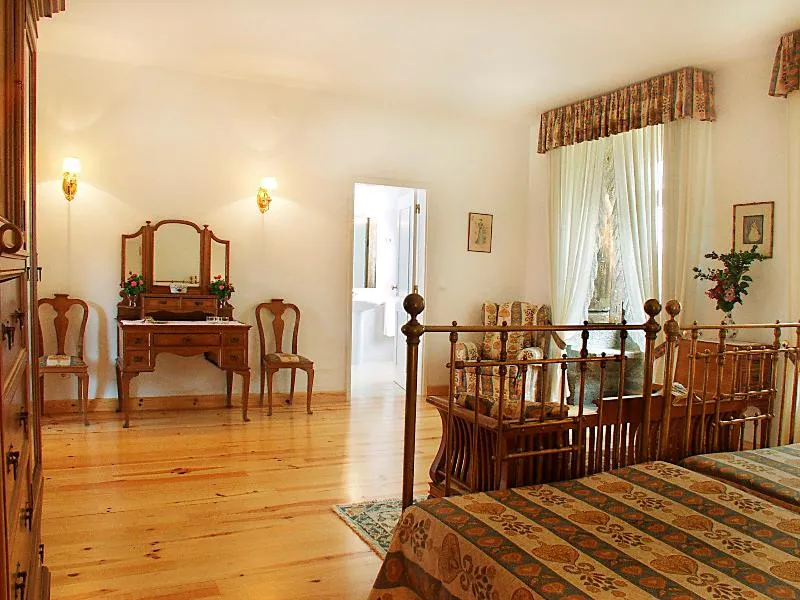 Room, Casa De Vilarinho De S.Romao, Porto