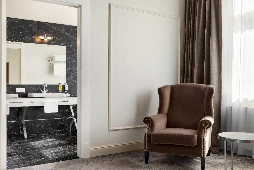 SUITE DELUXE Room, Wyndham Grand Krakow Old Town, Krakow